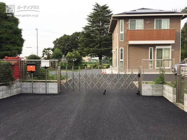 No.10614 お住まいの安心感を高める門扉とフェンス設置工事[施工後]