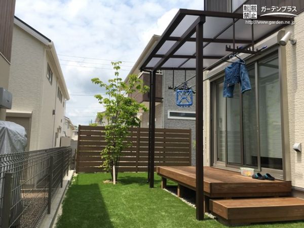 外構施工例一覧 人工芝 雨に強い屋根付きのお庭 50万円 100万円 外構工事のガーデンプラス 外構施工例一覧 人工芝 雨に強い屋根付きのお庭 50万円 100万円 外構工事のガーデンプラス
