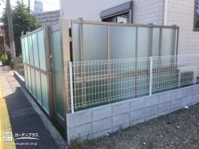 光を取り入れられるパネルフェンス[施工後]