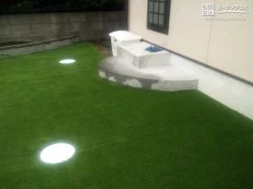 勝手口まわりにステップを追加[施工後]