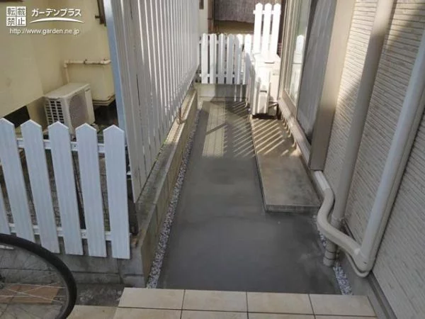 No.10731 土間コンクリートで雑草に悩まされないお庭リフォーム工事[施工後]