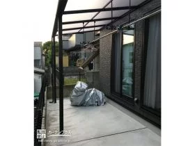 テラスまわりにも奥行きのあるテラス屋根を設置[施工後]