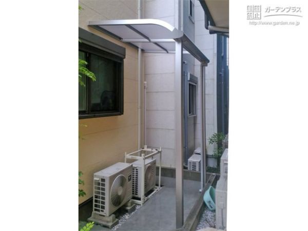 外構施工例一覧 テラス屋根 駐輪スペース 50万円まで 外構工事のガーデンプラス