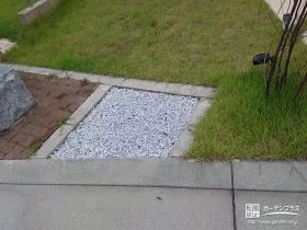 雑草だらけだった小さなスペースも雑草対策[施工後]