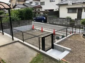 フェンスや門扉を施工し防犯性もアップ[施工後]