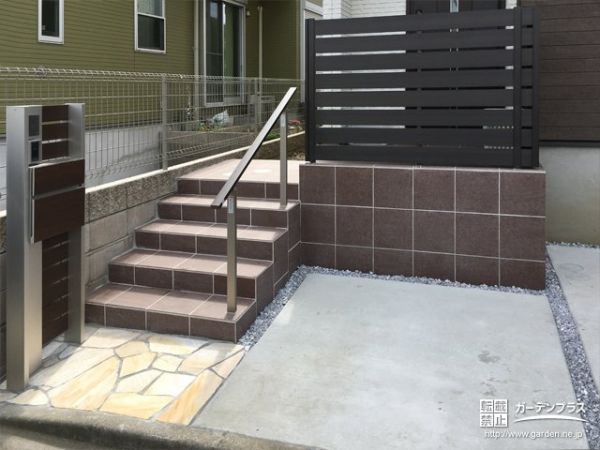神奈川県藤沢市の外構施工例一覧 目隠しフェンス 外構工事のガーデンプラス 神奈川県藤沢市の外構施工例一覧 目隠しフェンス 外構工事のガーデンプラス