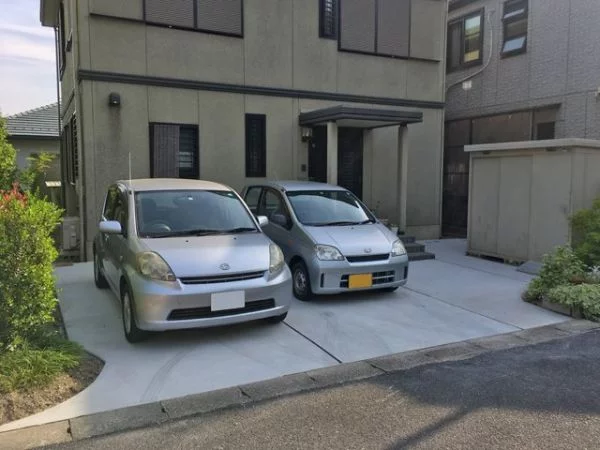 No.11292 雑草対策も兼ねた駐車スペースリフォーム工事[施工後]