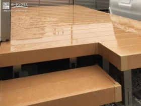 お庭との段差を解消するステップ[施工後]