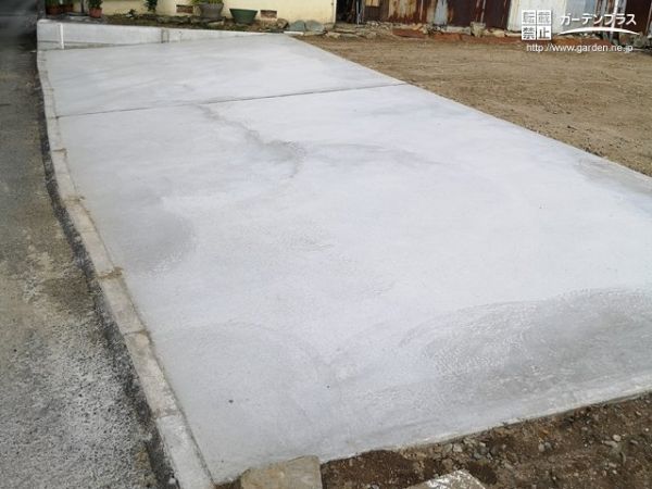 土間コンクリートや土留めで安全に利用できる駐車スペース工事 No 駐車スペースの施工例 外構工事のガーデンプラス