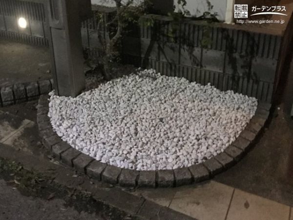 外構施工例一覧 化粧砂利 花壇 50万円まで 外構工事のガーデンプラス