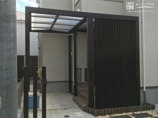 ベンチ 雨に強い屋根付きのお庭の外構施工例一覧 外構工事のガーデンプラス ベンチ 雨に強い屋根付きのお庭の外構施工例一覧 外構工事のガーデンプラス