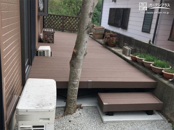 既存デッキとつなげてゆったり過ごせる大きなウッドデッキ設置工事 No ウッドデッキの施工例 外構工事のガーデンプラス