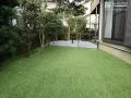 ローメンテナンスで緑を楽しめる人工芝のお庭リフォーム工事