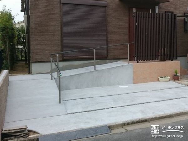 奈良県の外構施工例一覧 手すり 外構工事のガーデンプラス