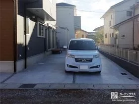 マルチに使えるコンクリートの広い駐車スペース[施工後]