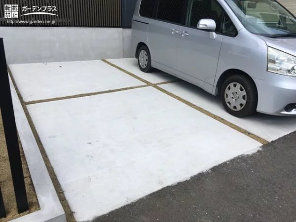 芝目地を使った駐車スペース