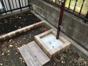 コンクリート製枕木を添えた立水栓[施工後]