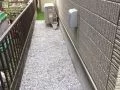 ローコストで出来る犬走りの雑草対策