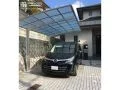 玄関前にも駐車スペースを設置