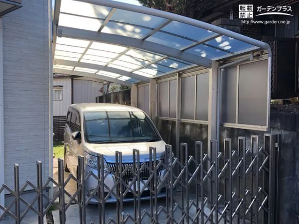 No.12234 雨風にも強いサイドパネル付きカーポート設置工事[施工後]