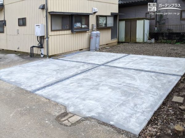 水たまりに悩まされない駐車スペースの土間コンクリート打設工事 No 12496 駐車スペースの施工例 外構工事のガーデンプラス