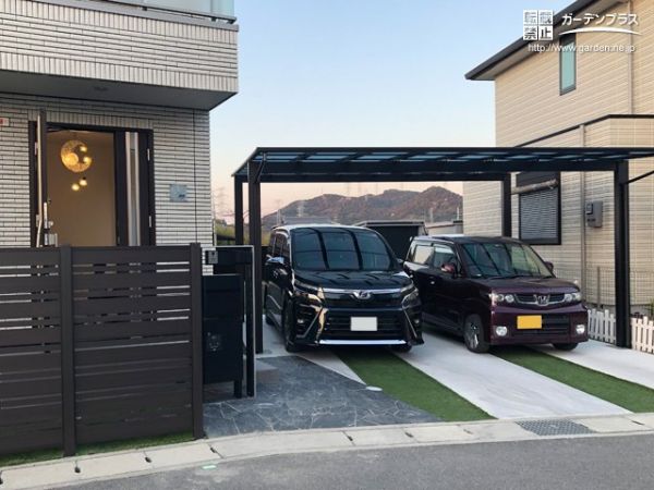 お住まいに調和するモダンなカーポートと目隠しフェンス設置工事 No 駐車スペースの施工例 外構工事のガーデンプラス