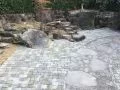和風庭園に合う美しい石畳風インターロッキング