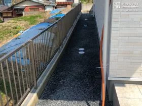 通気性のよい境界フェンス[施工後]