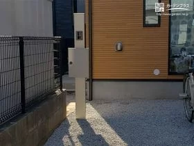 シンプルで省スペースな機能門柱[施工後]
