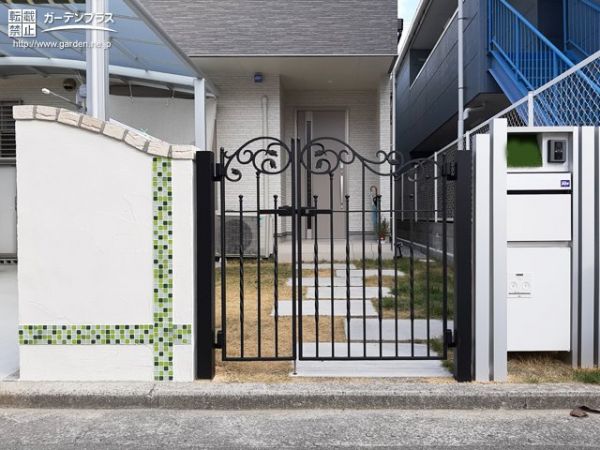 外構施工例一覧 門扉 門柱 50万円まで 外構工事のガーデンプラス