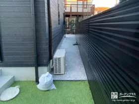 雑草対策をした犬走り