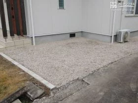 雑草対策ですっきりした建物まわり[施工後]