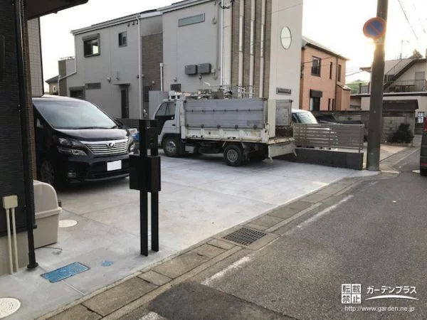 No.12801 広い駐車スペースを使いやすく舗装した新築外構工事[施工後]