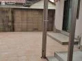 ステップもタイルで化粧直し