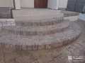 扇形で美しいレンガ階段