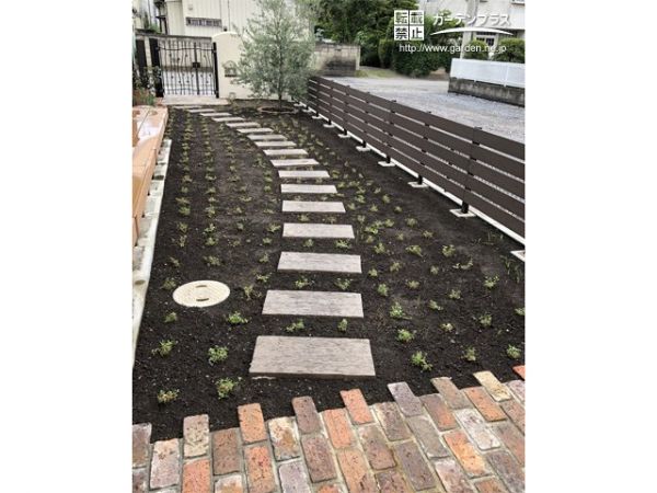 群馬県の外構施工例一覧 ガーデンリフォーム フェンス 枕木 外構工事のガーデンプラス