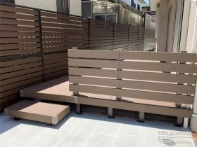 主庭に大きなウッドデッキを設置[施工後]