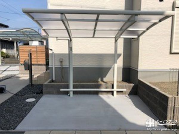 外構施工例一覧 アプローチ カーポート 土間コンクリート 50万円まで 外構工事のガーデンプラス