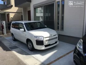 2台停められるL字型駐車スペース