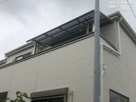 急な雨でも安心のバルコニー屋根[施工後]