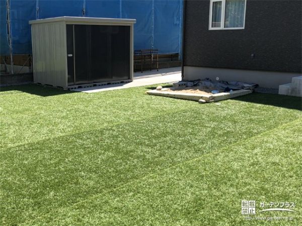 泥汚れを気にせずお子様が遊べる人工芝のお庭工事 No 139 花壇 菜園 芝生の施工例 外構工事のガーデンプラス 泥汚れを気にせずお子様が遊べる人工芝のお庭工事 No 139 花壇 菜園 芝生の施工例 外構工事のガーデンプラス