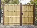 リアルな竹垣をおもわせる人工竹垣。耐久性の高い樹脂フェンスです。