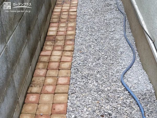 再利用した丸みのあるタイルでかわいらしさを引き出す主庭のリフォーム No 花壇 菜園 芝生の施工例 外構工事のガーデンプラス 再利用した丸みのあるタイルでかわいらしさを引き出す主庭のリフォーム No 花壇 菜園 芝生の施工例 外構工事のガーデンプラス