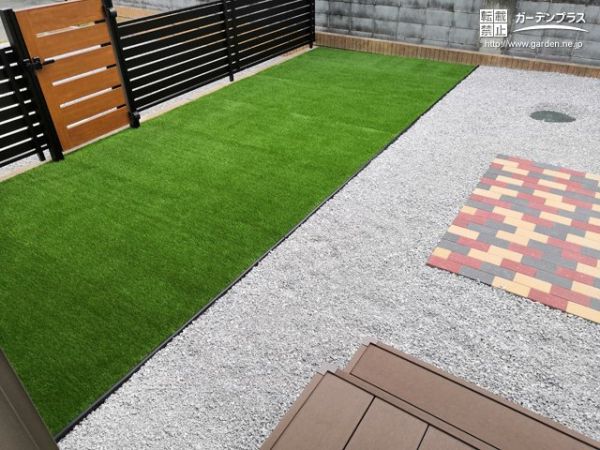 人工芝やテラスでお庭の使い方が広がるリフォーム工事 No 花壇 菜園 芝生の施工例 外構工事のガーデンプラス 人工芝やテラスでお庭の使い方が広がるリフォーム工事 No 花壇 菜園 芝生の施工例 外構工事のガーデンプラス