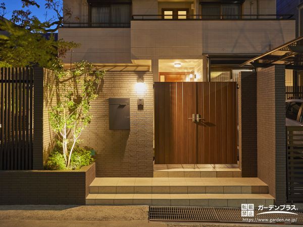 門扉の外構施工例一覧 外構工事のガーデンプラス 門扉の外構施工例一覧 外構工事のガーデンプラス