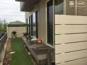 生垣から目隠しフェンスを変えてお庭も広々[施工後]