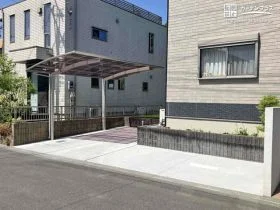 （2期工事）土間コンクリート舗装で使いやすくなった駐車スペース[施工後]