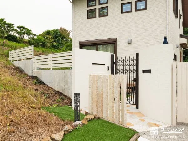 格調高い門まわり