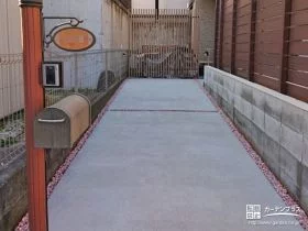 アプローチも舗装[施工後]