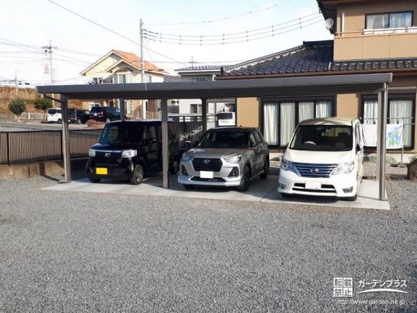 大きなお車も余裕をもって停められる駐車スペース